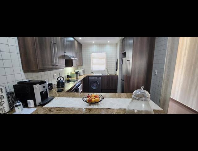 2 BEDROOM APARTMENT FOR SALE IN BEDFORD GARDENS